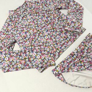 GAP Kids, 2-PC Girls Floral Rash Guard Swim Set in Allover Ditsy Floral, L